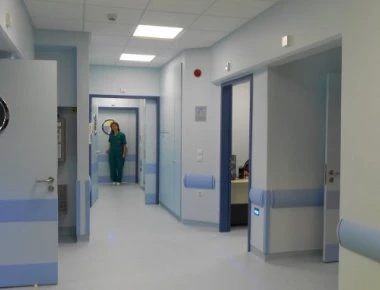 Ρίγη συγκίνησης για το γραμμα μιας 17χρονης με λευχαιμία για τη δωρεά ενός ζευγαριού (φώτο)